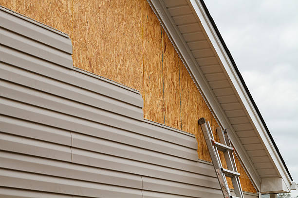 24/7 Emergency Siding Installation experts in Martinsville, IN